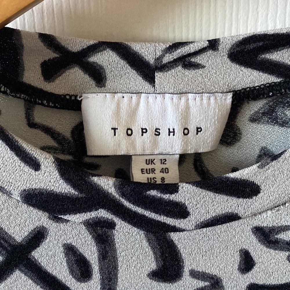 TOPSHOP Top - Picture 2 of 3